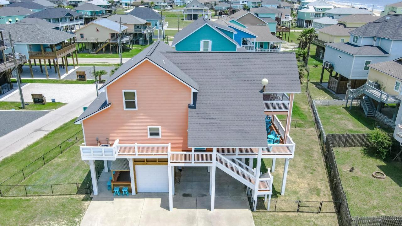 Вилла Spring Break Specials! Front Row Views - Tiki Bar - Playground Bolivar Peninsula Экстерьер фото