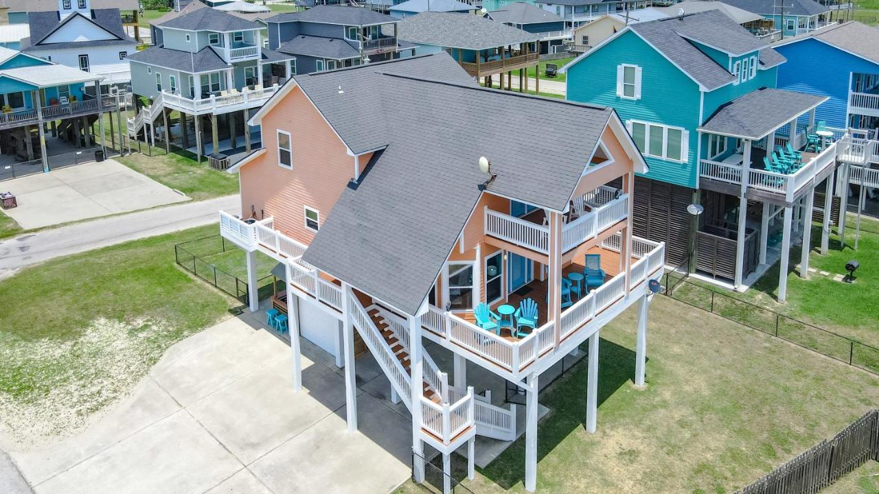 Вилла Spring Break Specials! Front Row Views - Tiki Bar - Playground Bolivar Peninsula Экстерьер фото